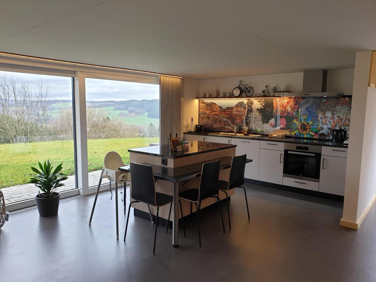 Le Repaire Du Nez Rouge Appartement Stavelot Buitenkant foto